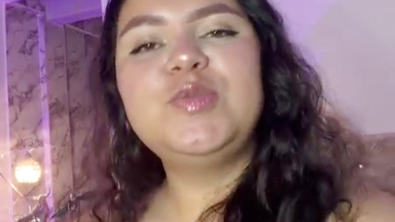 Sobre mi🩷🦋 – video modela na kameri Alma_cherry