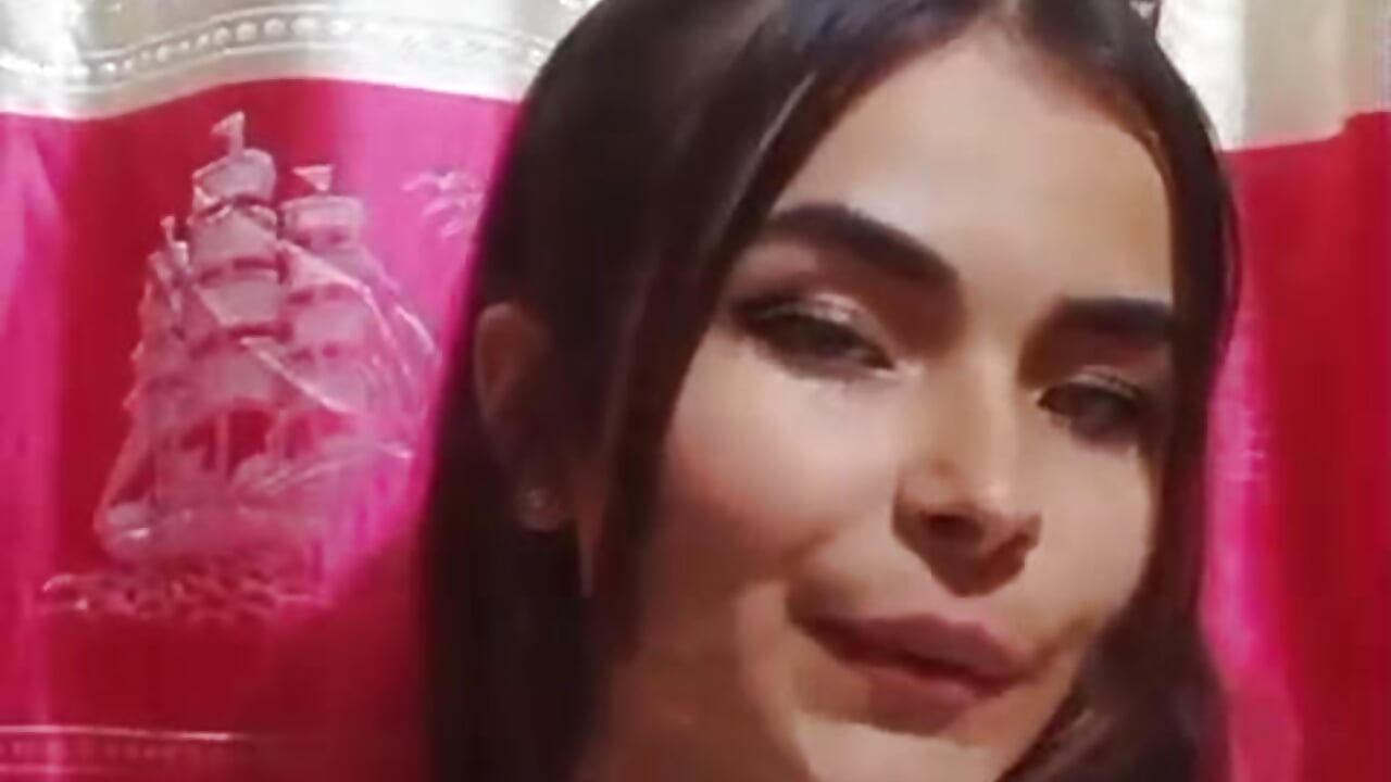 WhatsApp Video 2026-02-08 at 9,14,06 PM - video oleh model kamera ScarlethXhyl