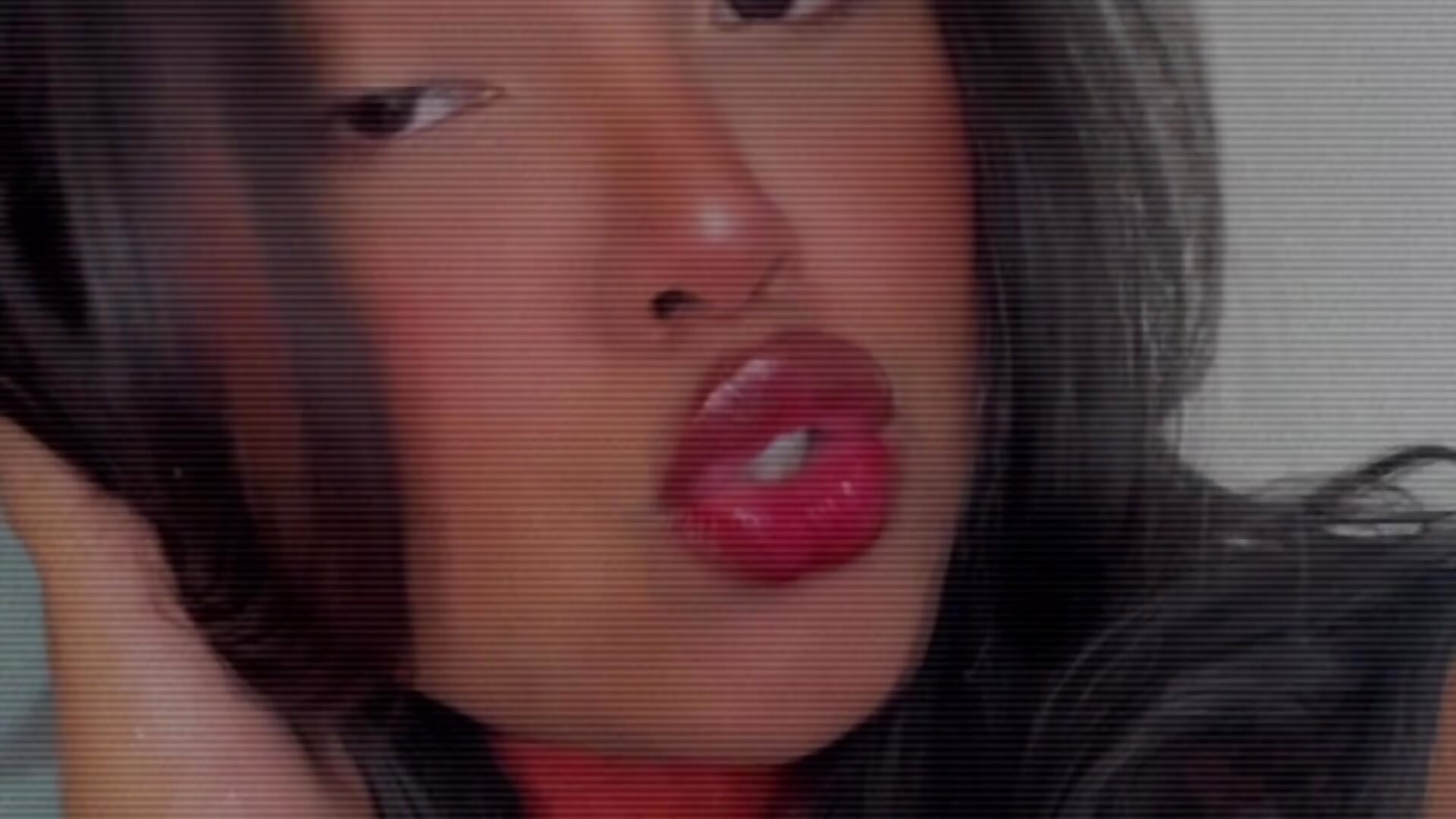 b15966d37c2f46c08291557fc7e7d494 - فيديو من Ebano_nights موديل الكام