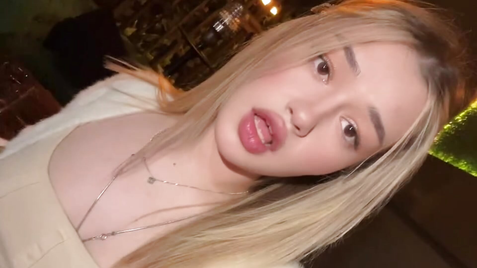 💋 - Vídeo de Little_ines, modelo de vídeos