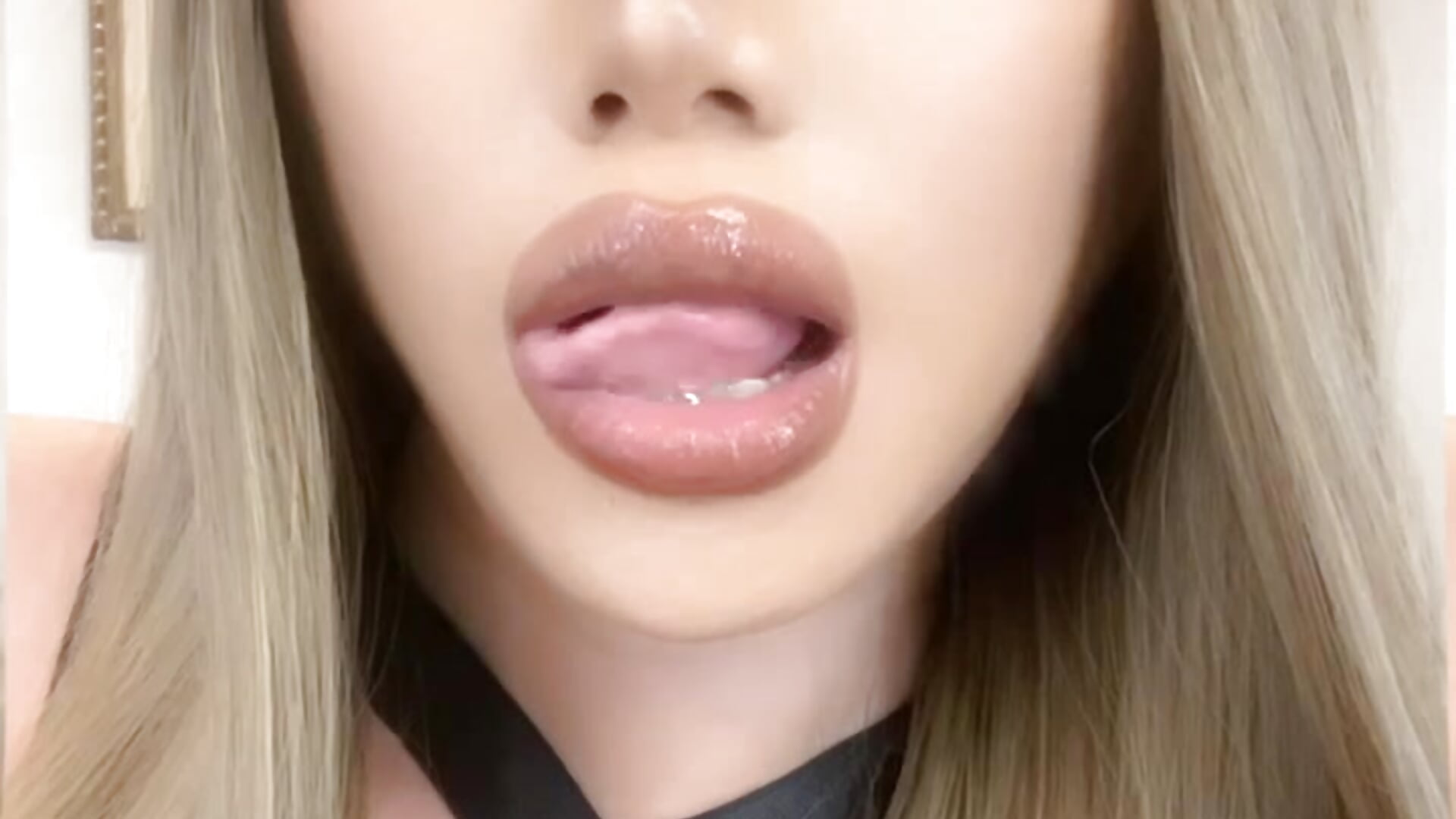 11370 - video van Victorias_DomWorld cam-model