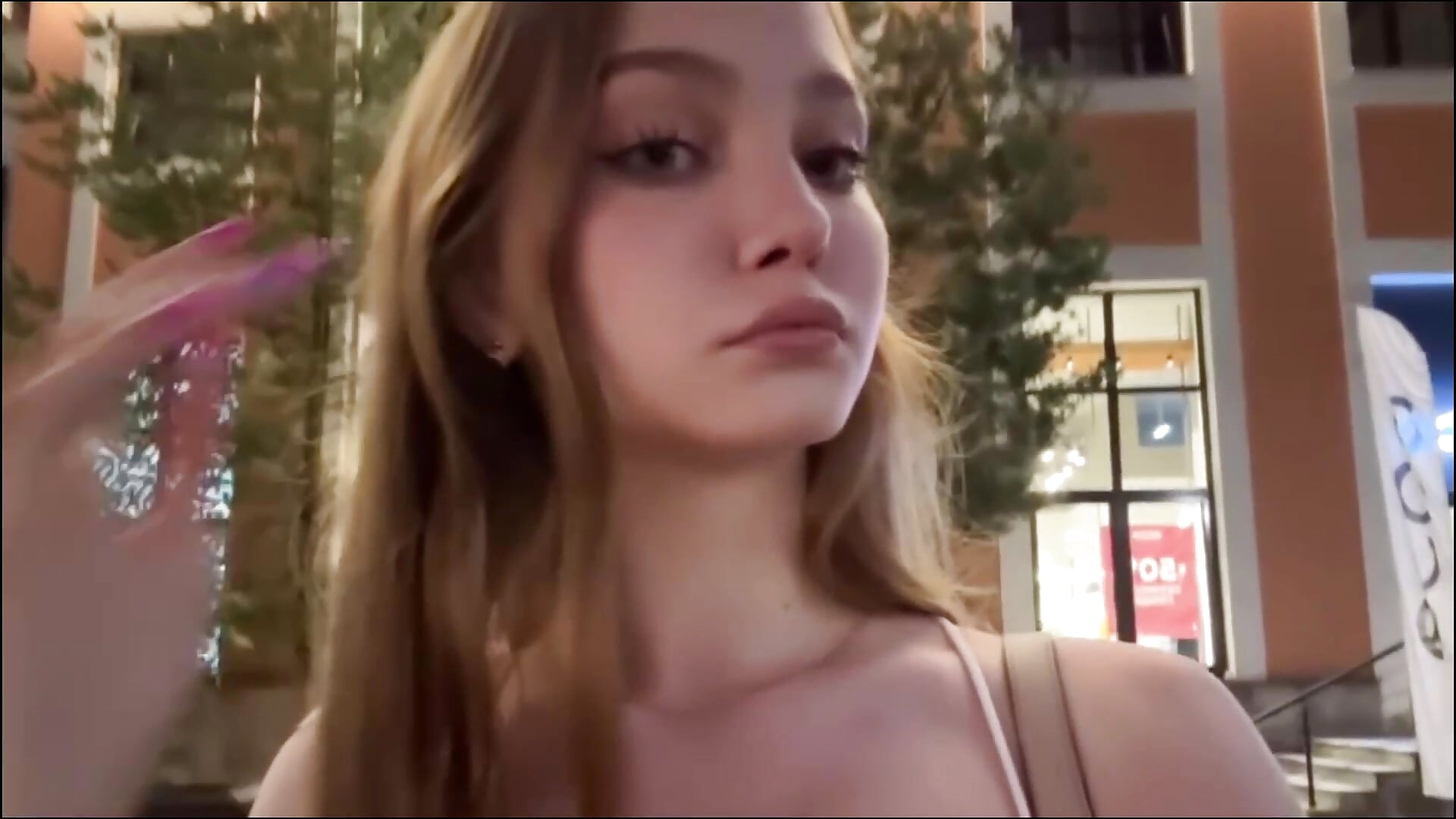 how are u? - Vídeo de Babysmall_girl, modelo de vídeos
