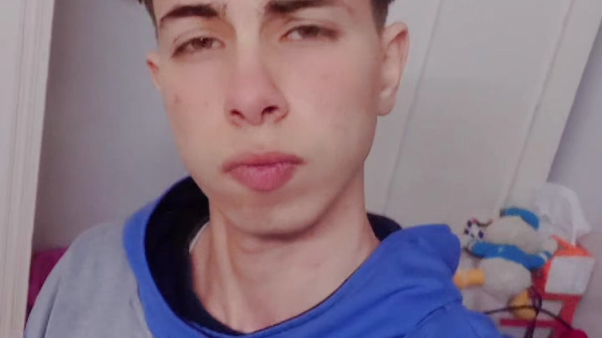 انا بدون ماسك I'm without a mask - video của người mẫu cam ahaaaaaaaaaaaaaa