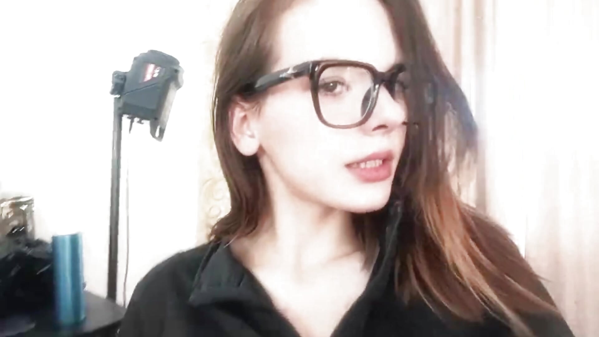 Sweet Love ❤️ - video của người mẫu cam CallerKoran