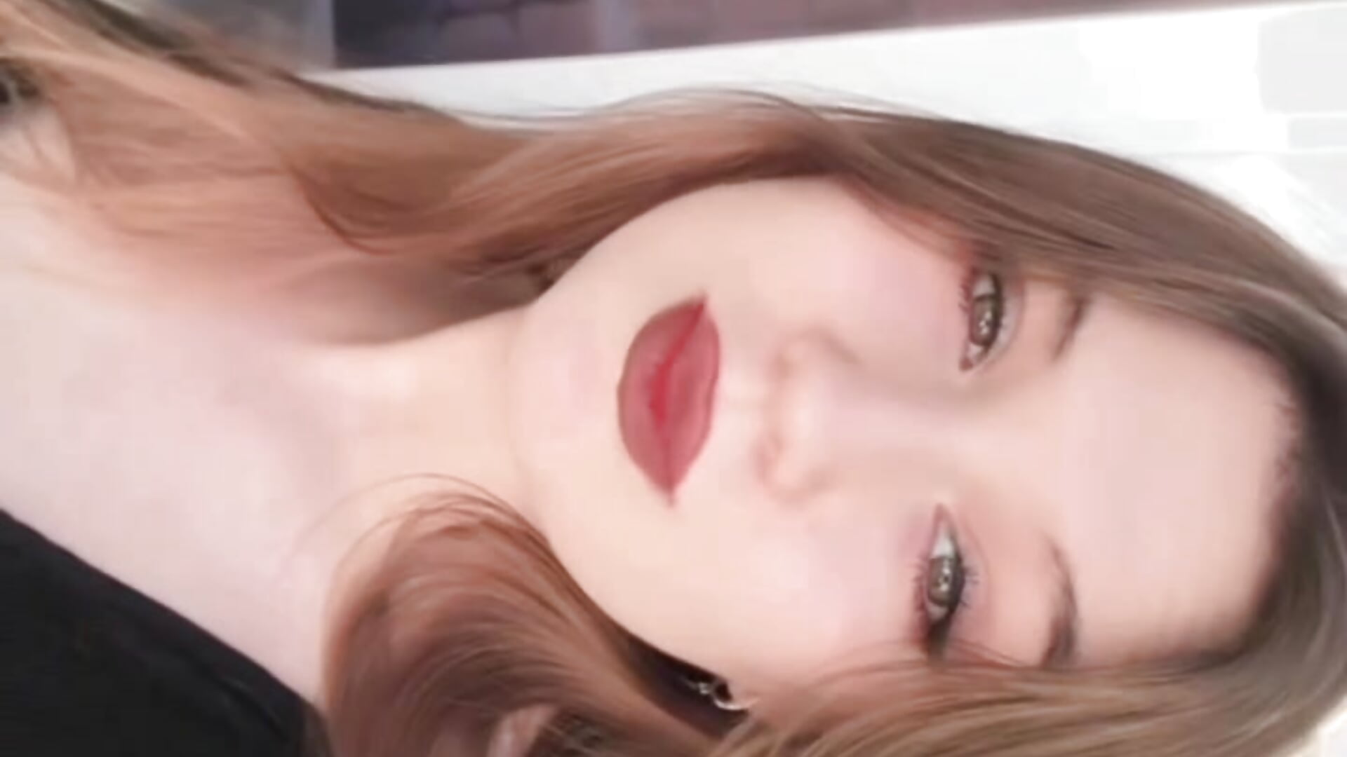 do u like that? >_< – video od webkamerové modelky GuillerminaHotze