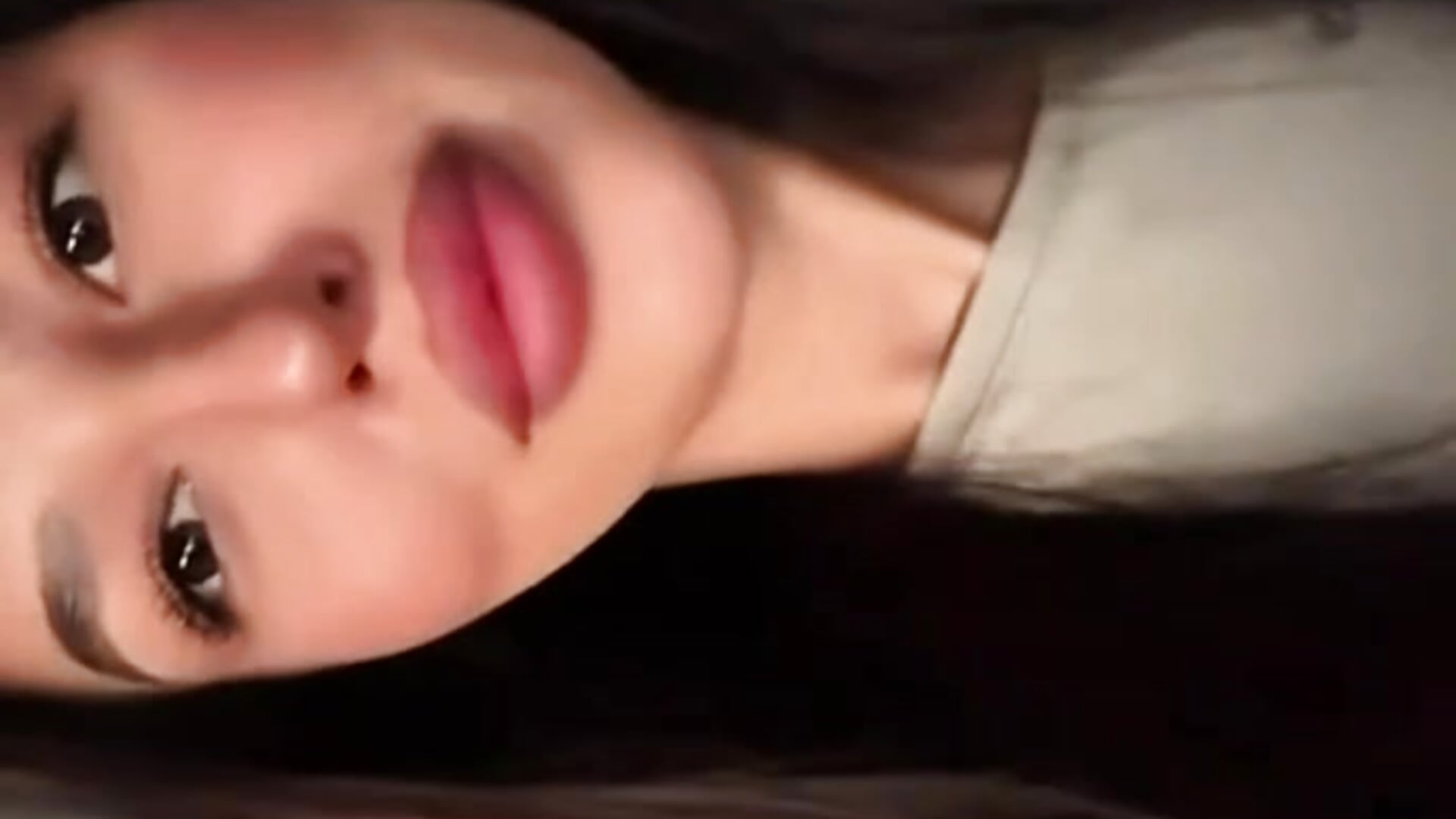 lovely - video av KarinaProbs cam model