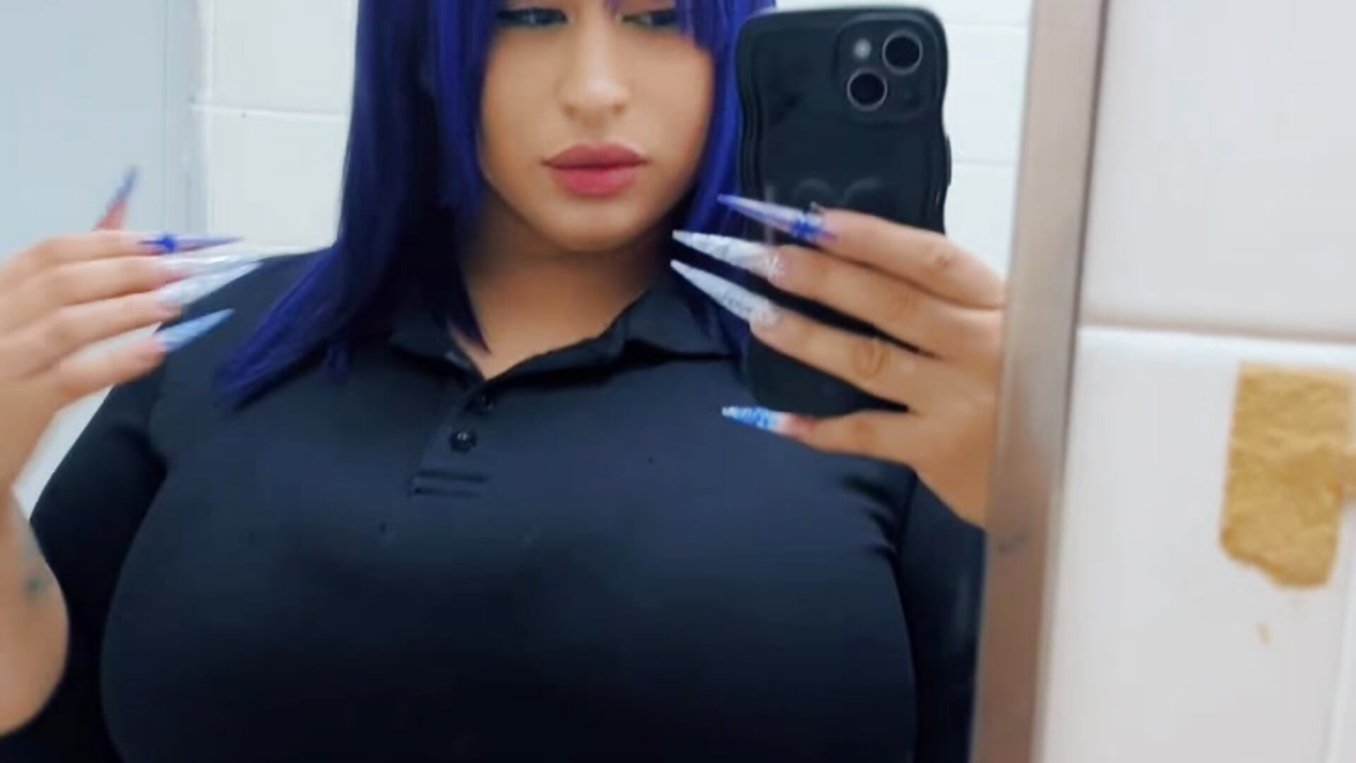 This is me Thick and sexy girl－カメラキャストのAzraeel666の動画