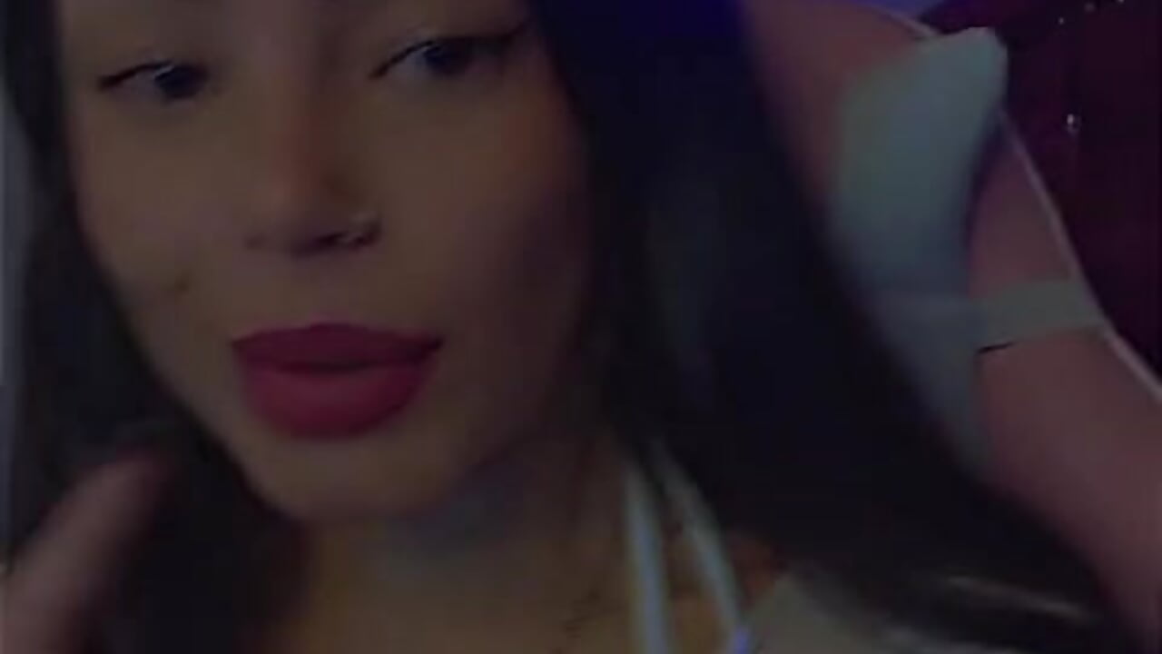 My friends is a bit** - video od modelky/modela XiimenaR