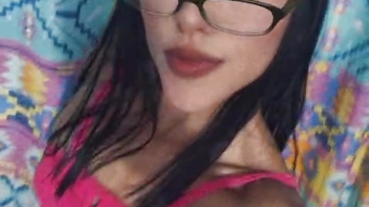 56480 – video modela na kameri Alannys19