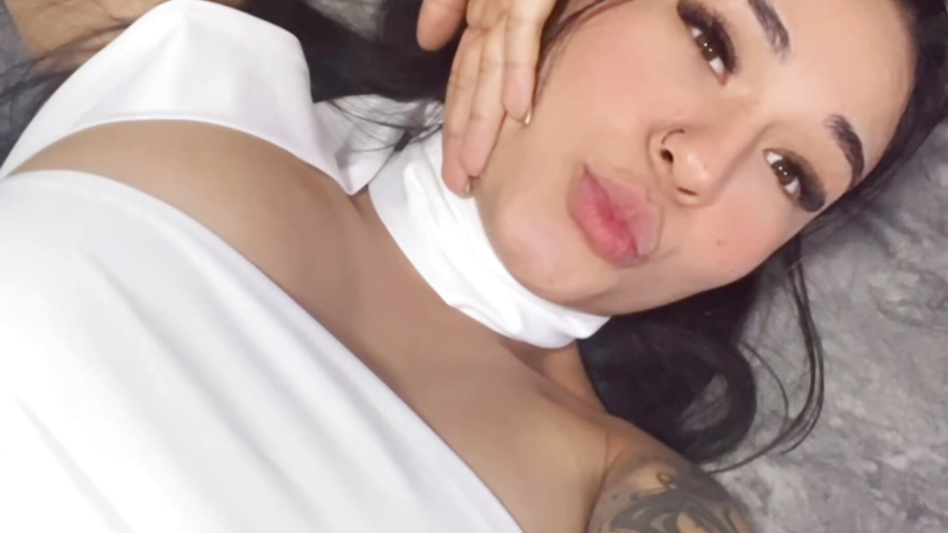 🧸 - video by velaryluxurii cam model