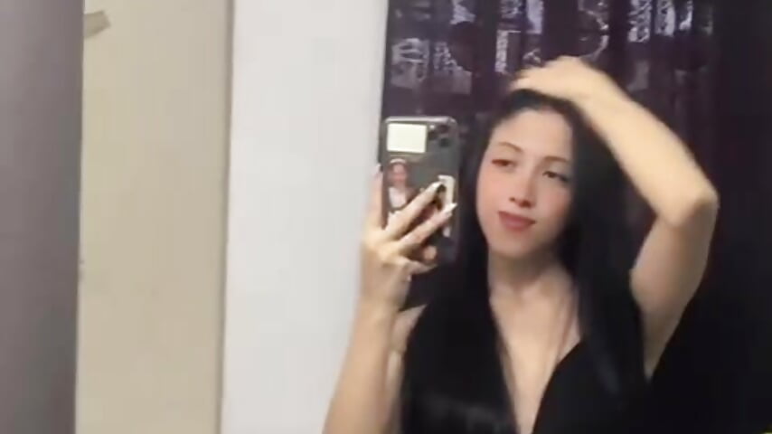 HEY THERE - video van Hannah--Moon cam-model