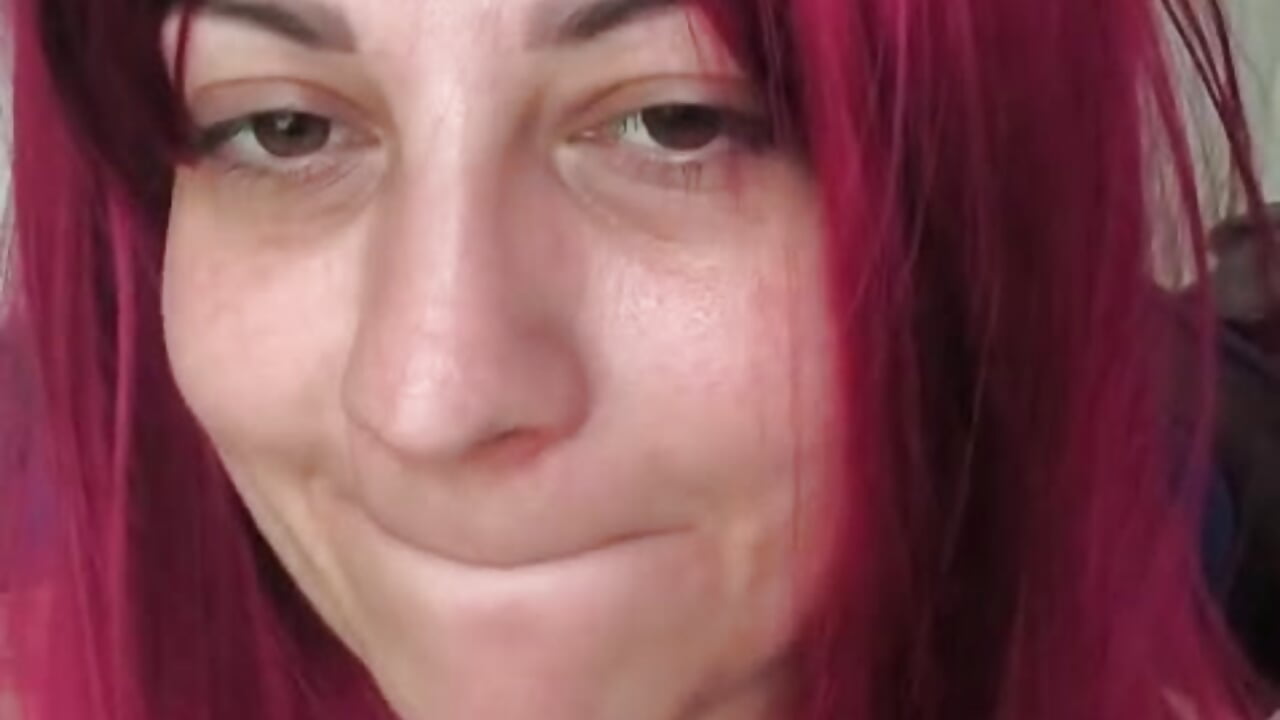 WhatsApp Video 2026-04-14 at 16,59,25 - video av BBWMomma cam-modell