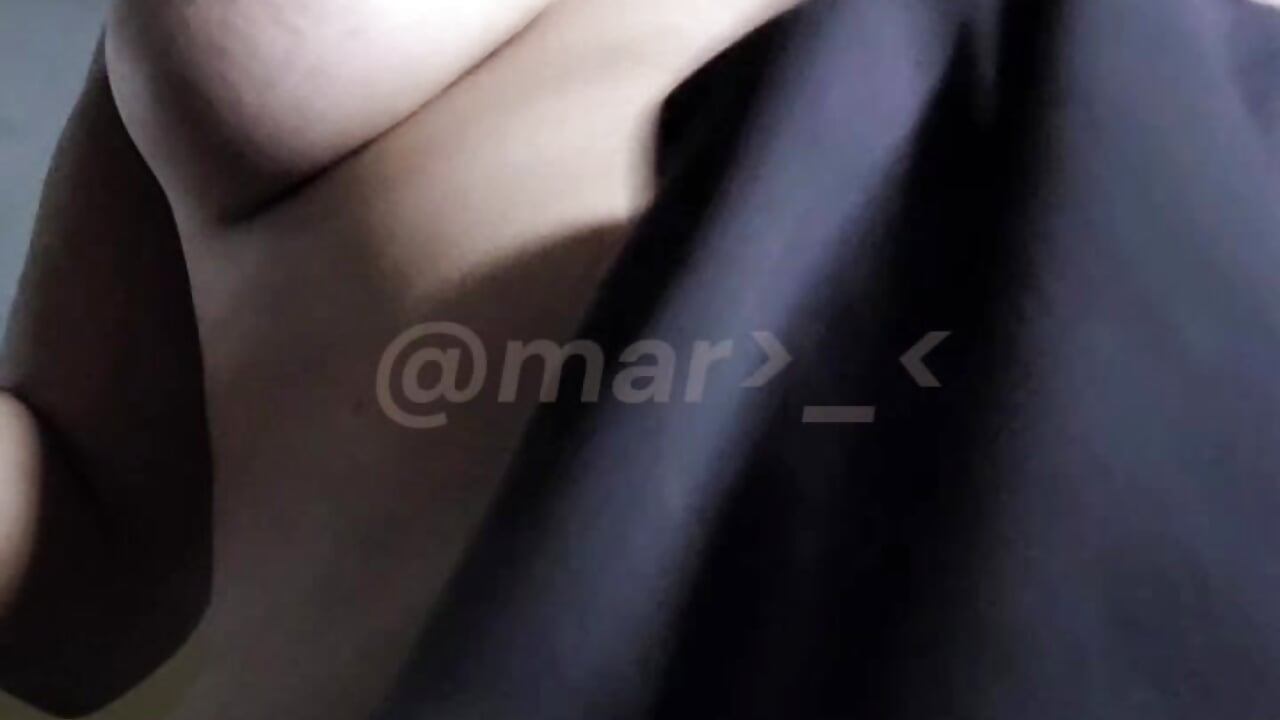 Nutella on my 🍒😋 — filmik MarBurn, modela(-lki) na kamerkach