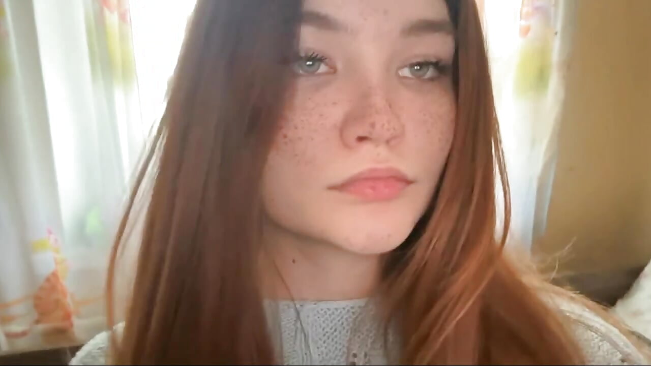 When words become feelings - video by MiaMuurr cam model