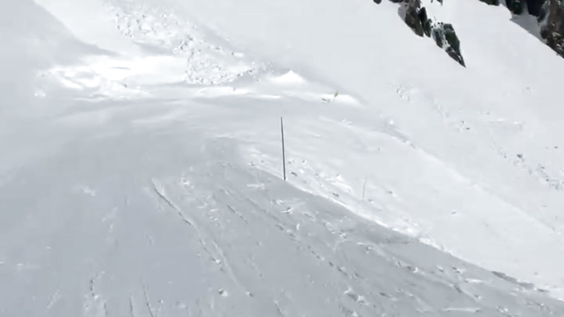 9D47A396-2152-46E0-8C67-1AB8957780FB - วิดีโอโดย Thomascrtz โมเดลแคม