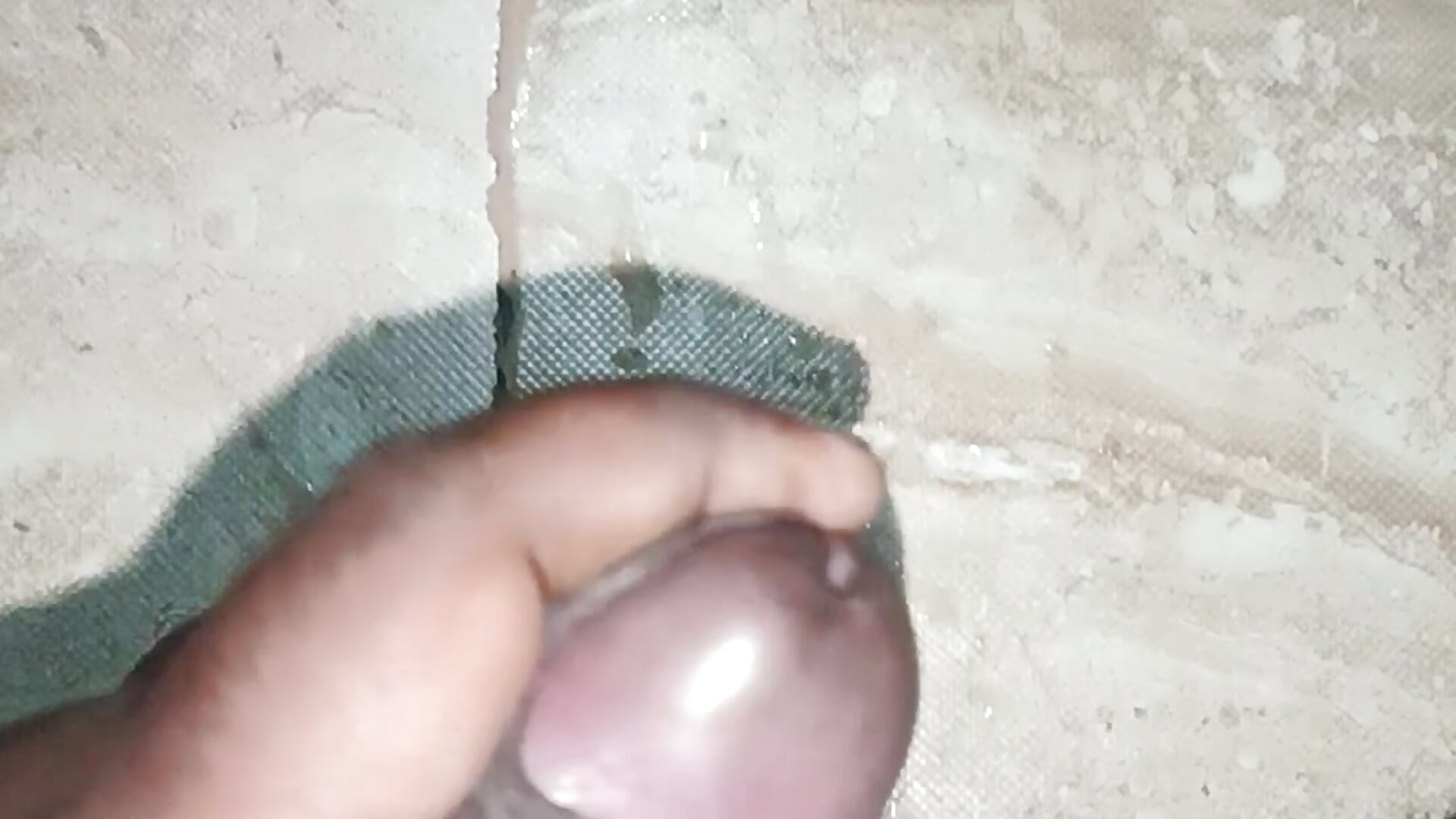 Cock rubbing - Deep_9 캠 모델의 동영상