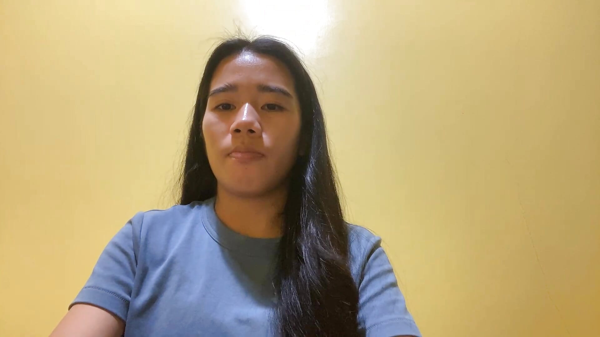 I'll definitely write another one) – video modela na kameri ThresaSallmen