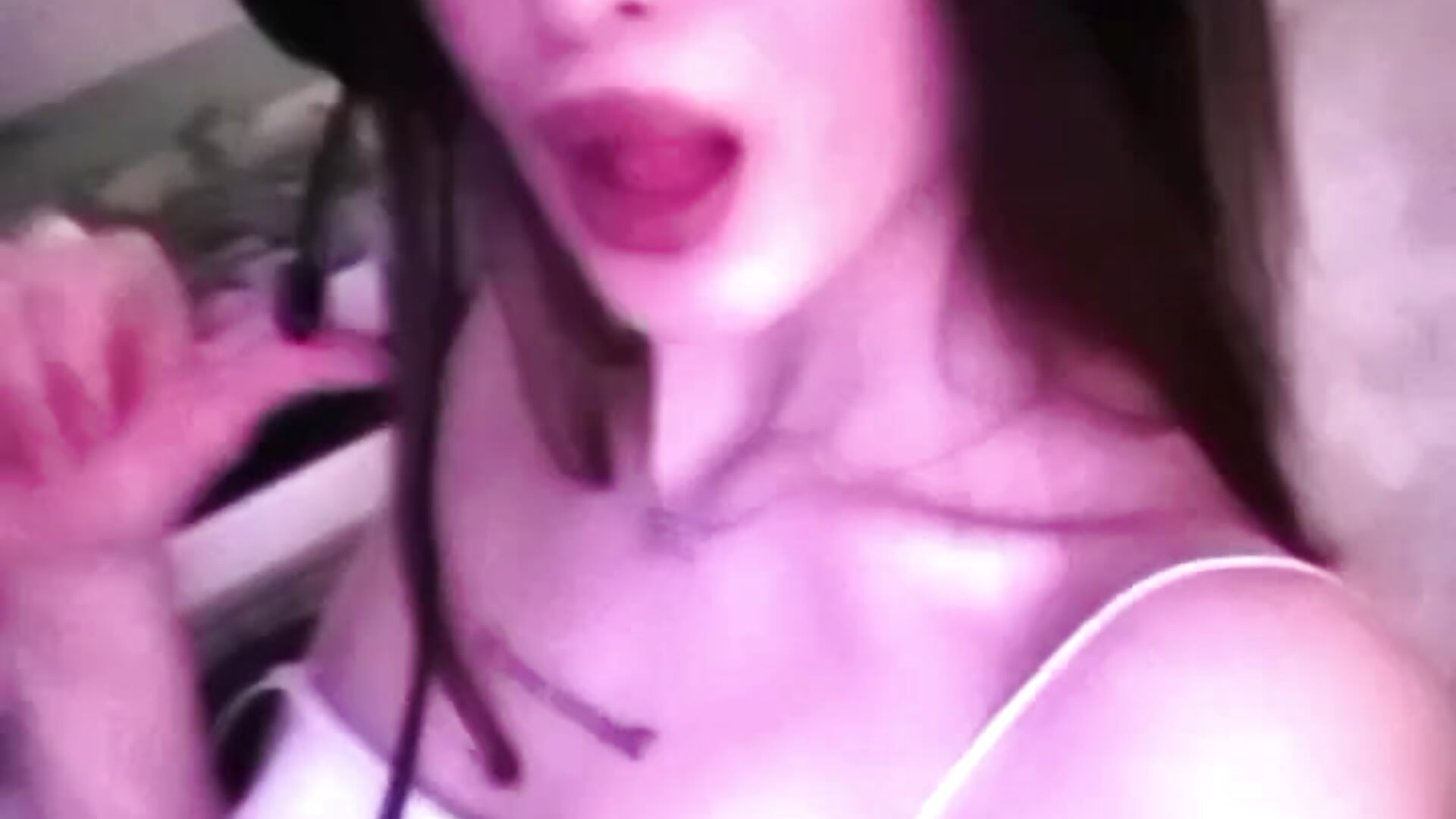 It's me - video của người mẫu cam Salty_sharm