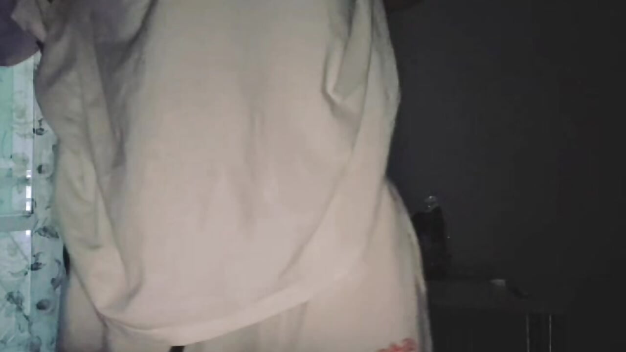 video_2026-02-24_05-46-18 – video modela na kameri GoldeEva