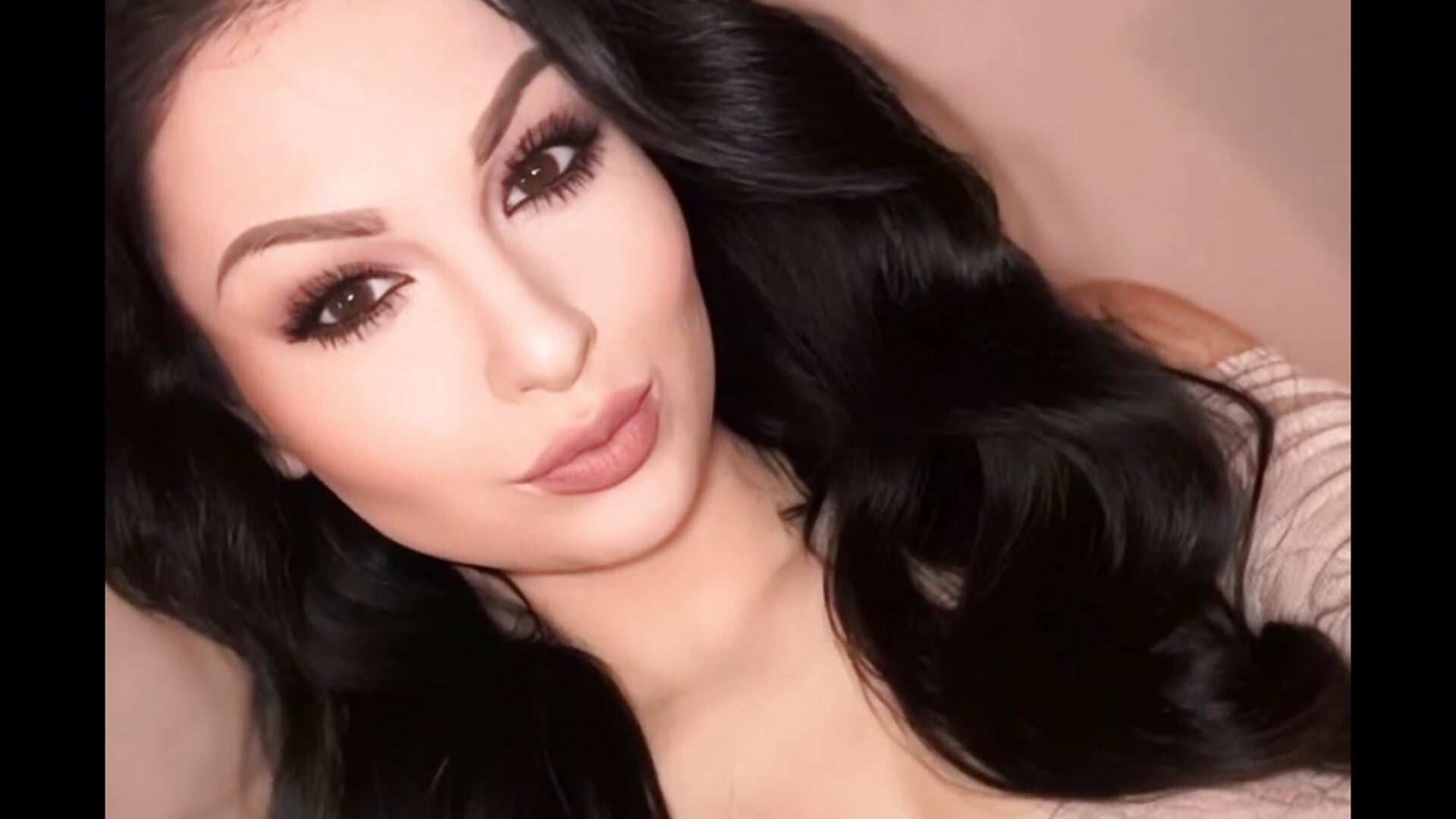 Kukkants be hozzám - clip cu beckyy_tayloor model videochat