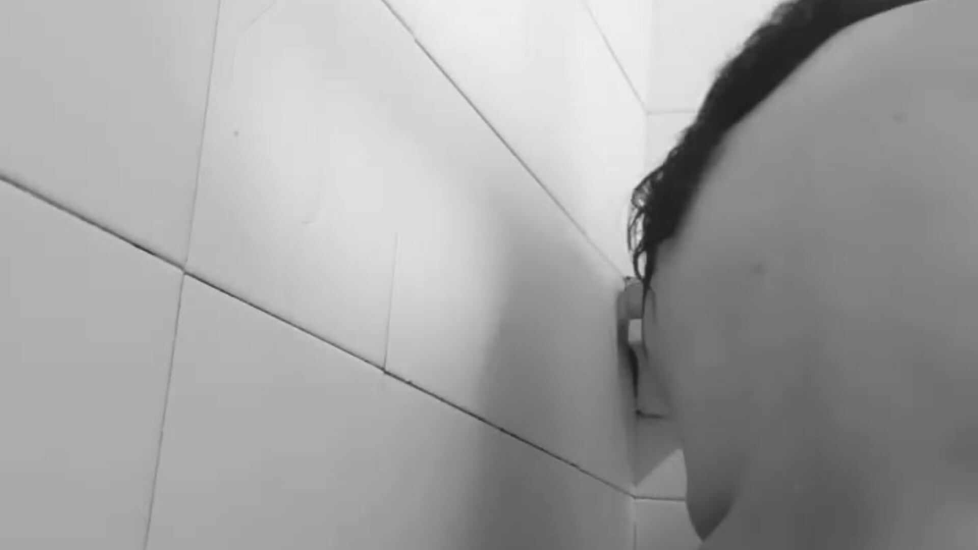 Come to the shower - video oleh Alexamontiel_ kamera model