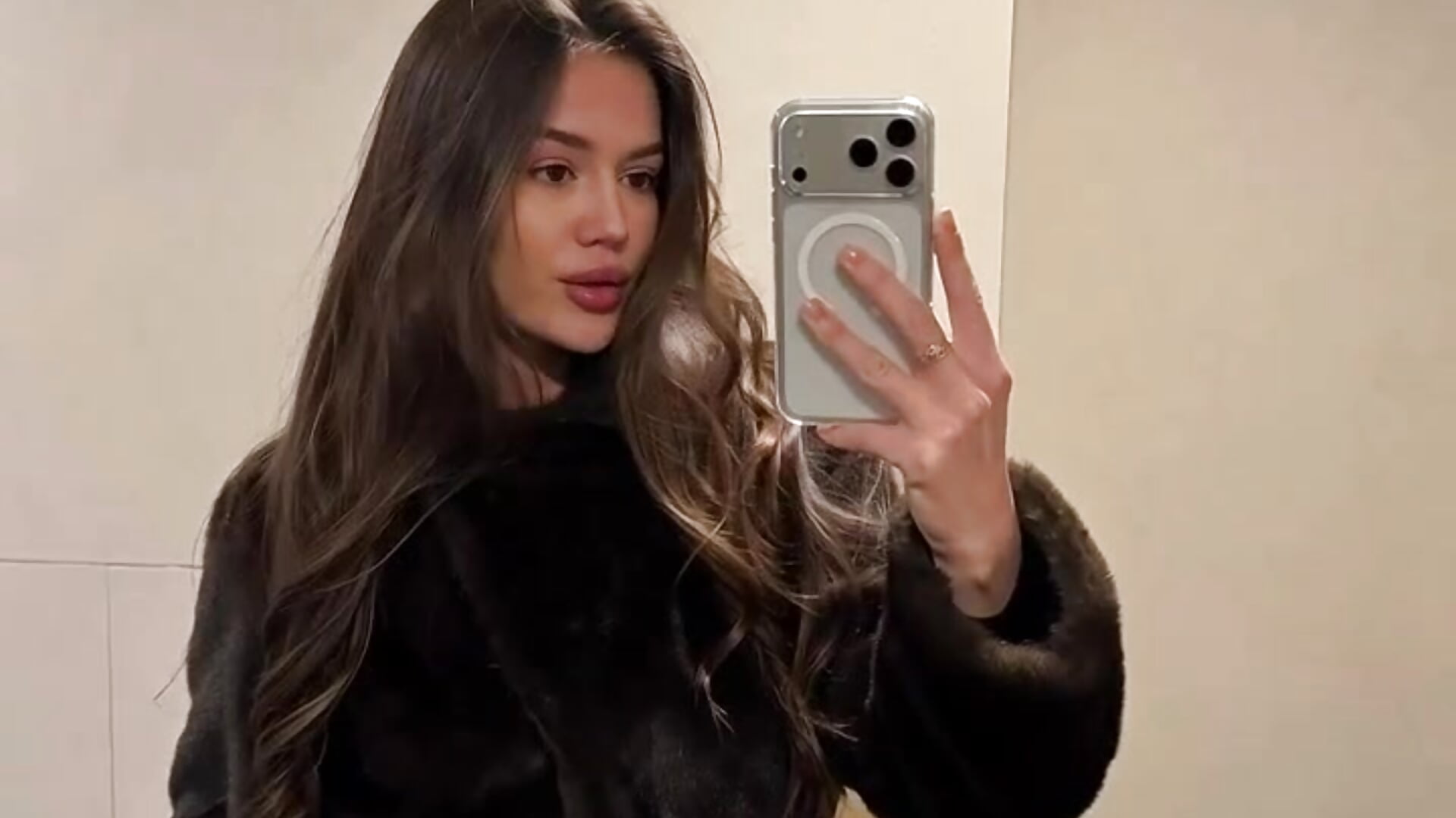 Do you like slavic style? - video oleh RicardaPersing kamera model