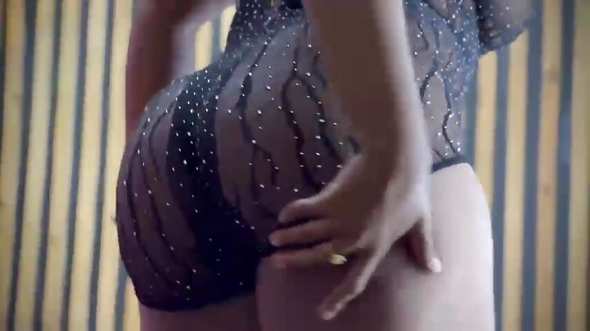 I am Alexa 🤠 - vidéo du modèle de showcams Alexa-23