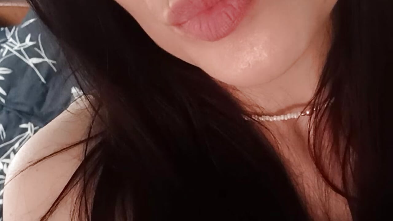 😘 - Vídeo de AlisaLowq, modelo de vídeos