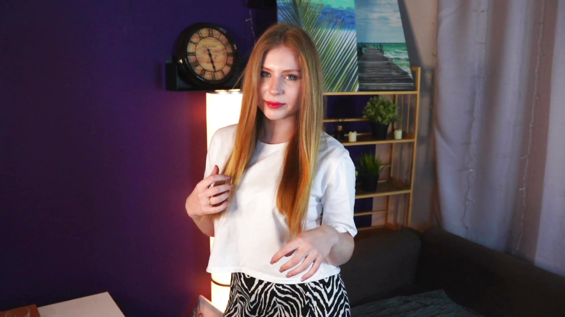 😊 - video van CharityKhamo cam-model