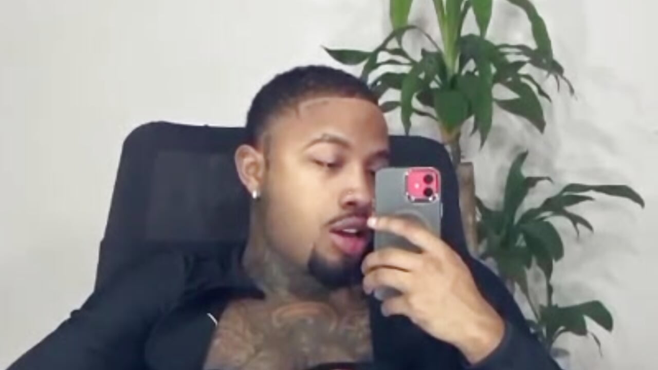 VID-20260217-WA0011 - copy 17 Feb 18:15 - video của người mẫu cam Bdarenth007