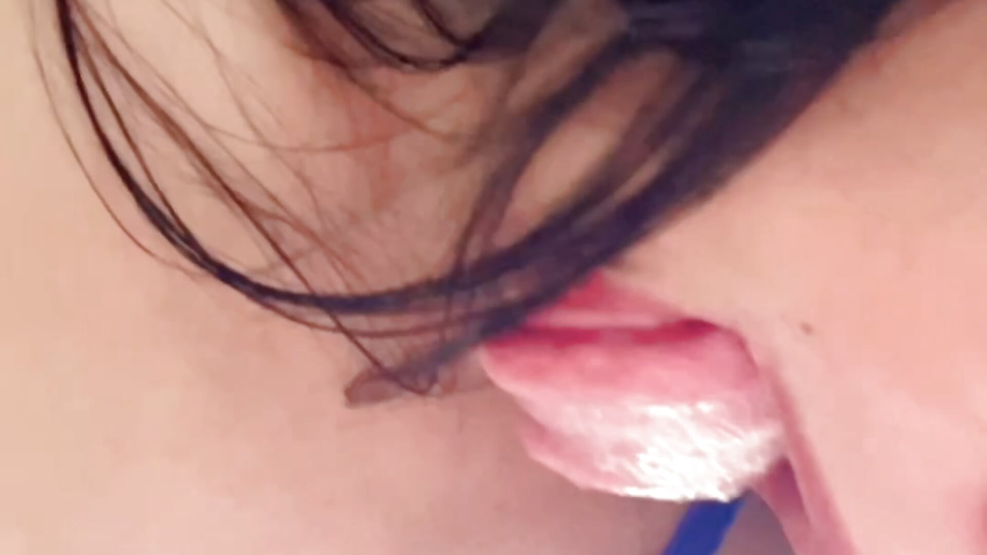 E46D53CC-9BF0-41AB-BB5F-B6E6787F2E72 - video od modelky/modela leolule