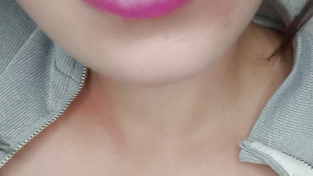 Super sexy lips 🫦🫦💋 - video od modelky/modela tatiana-nasty