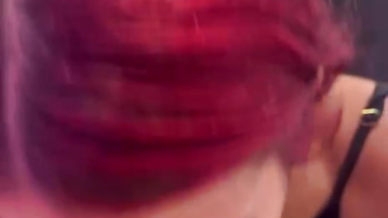 My beautiful submissive Mela gagging on my cock just the way I love it– Max_Mela28 kameramodell videója