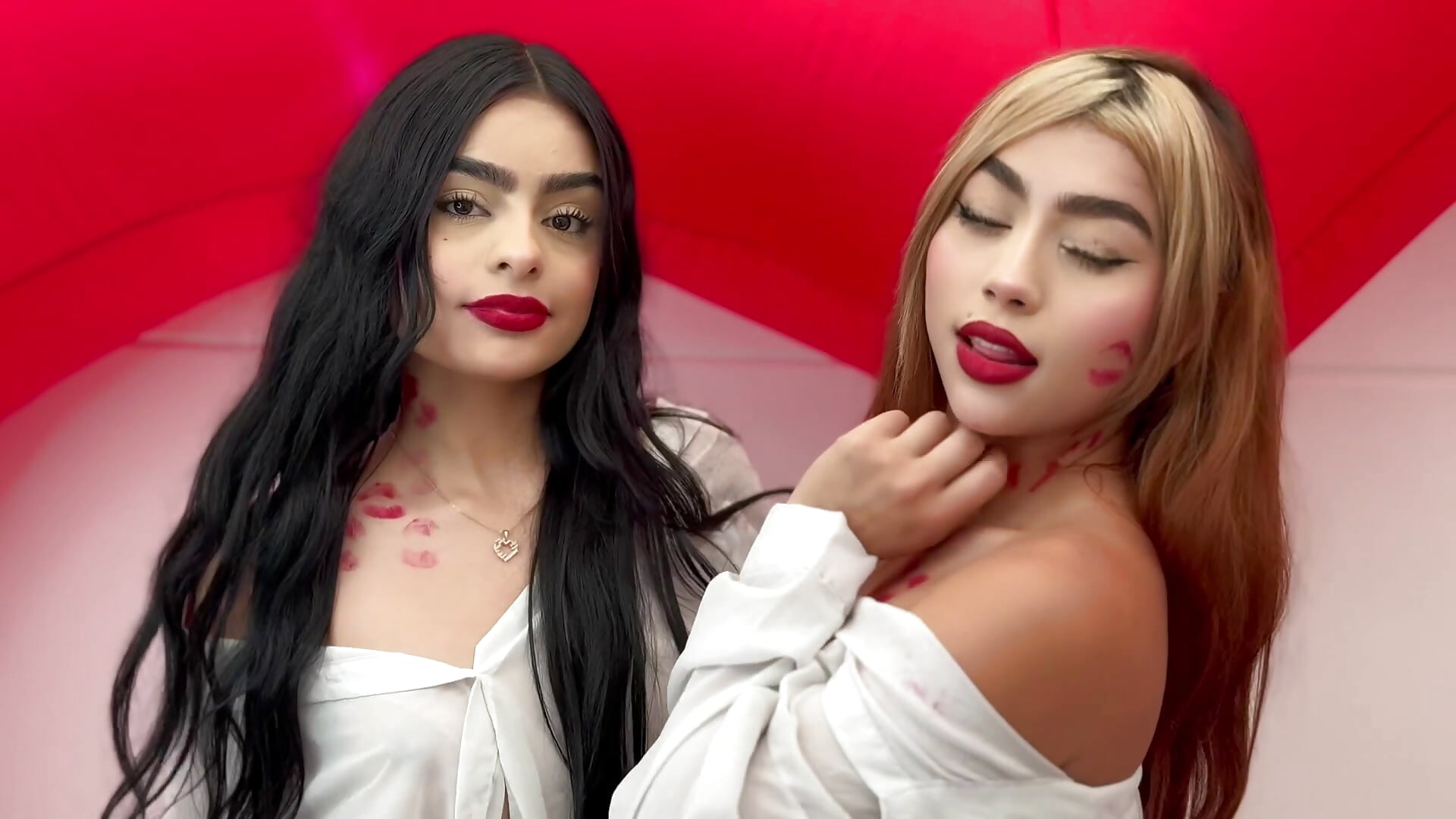 Sexy girls - video oleh model kamera DiaNoireXXX