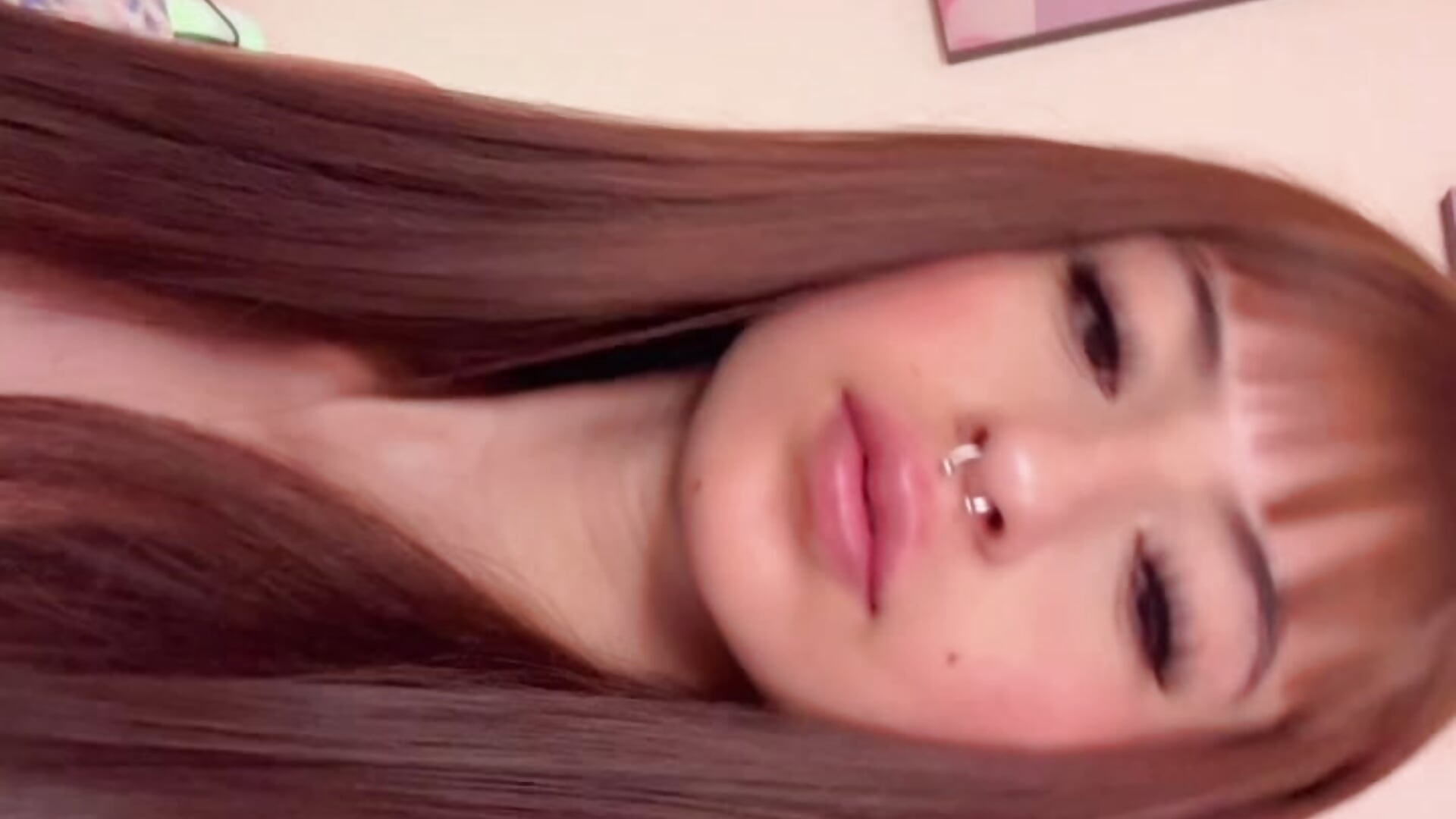 Pretty face ✨✨ - video by AnnyCotton cam model