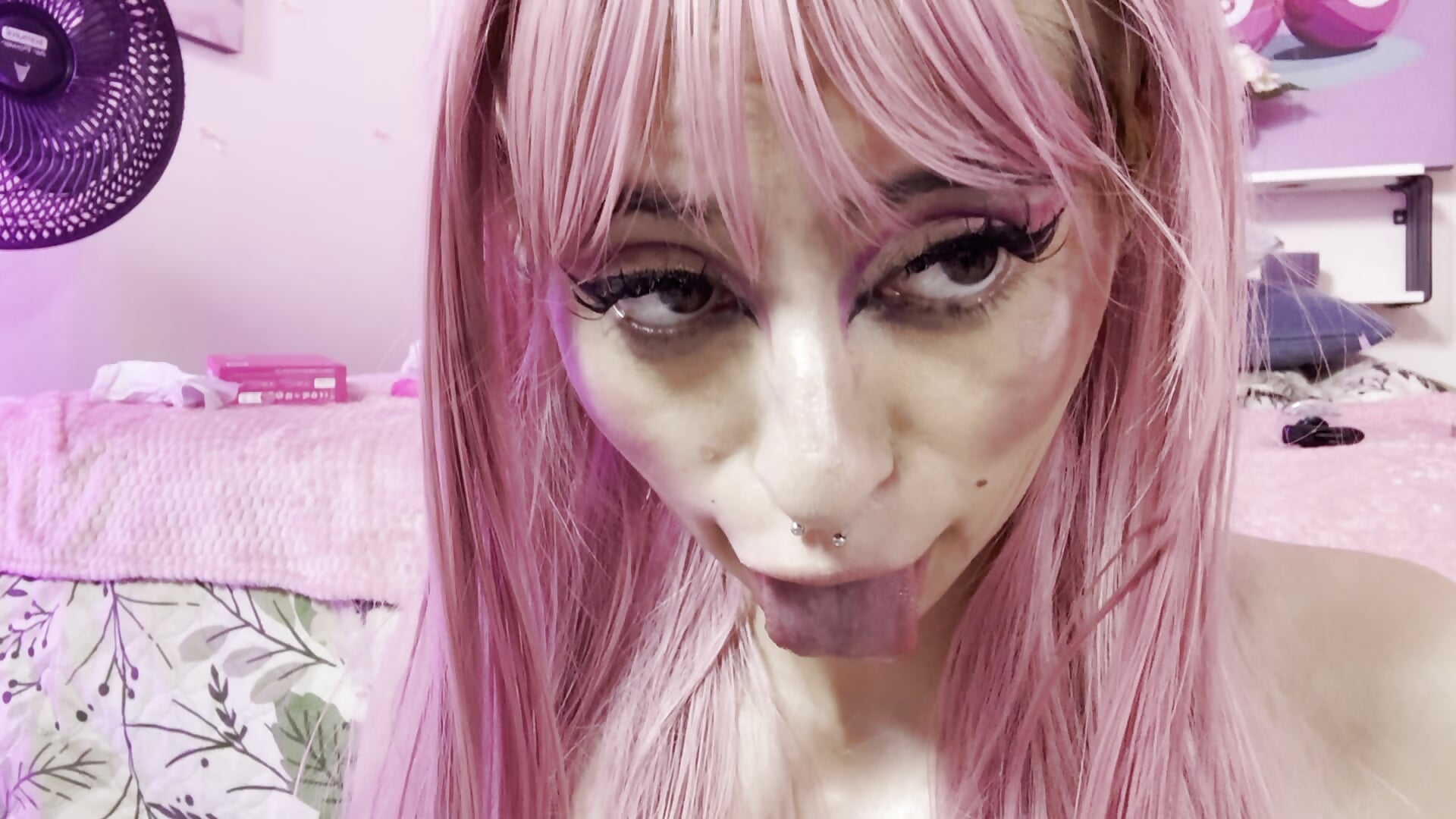 pircing - video av AnnyCotton cam-modell
