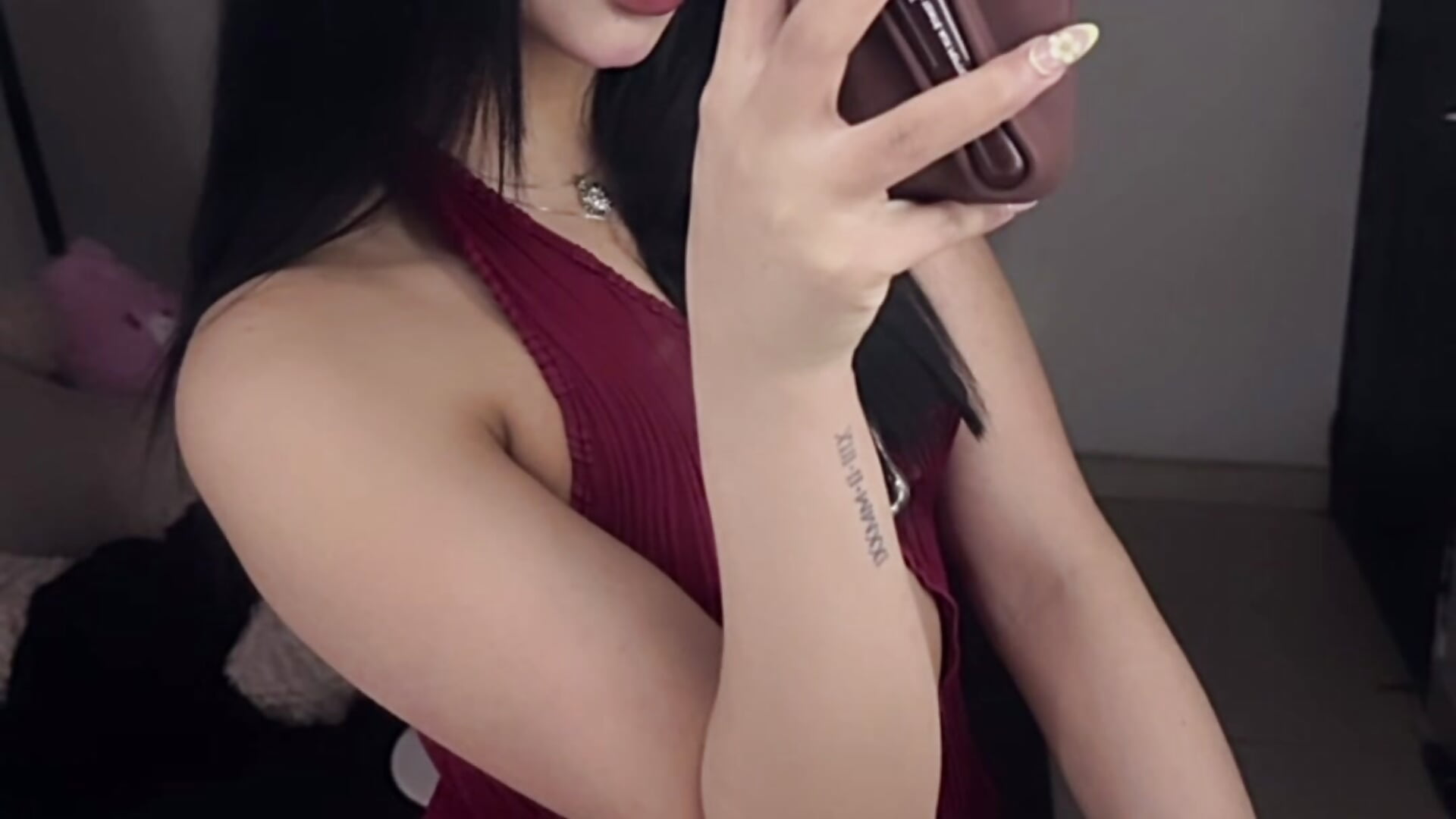 🫣🫣 – video od webkamerové modelky LARIISSAEVANS