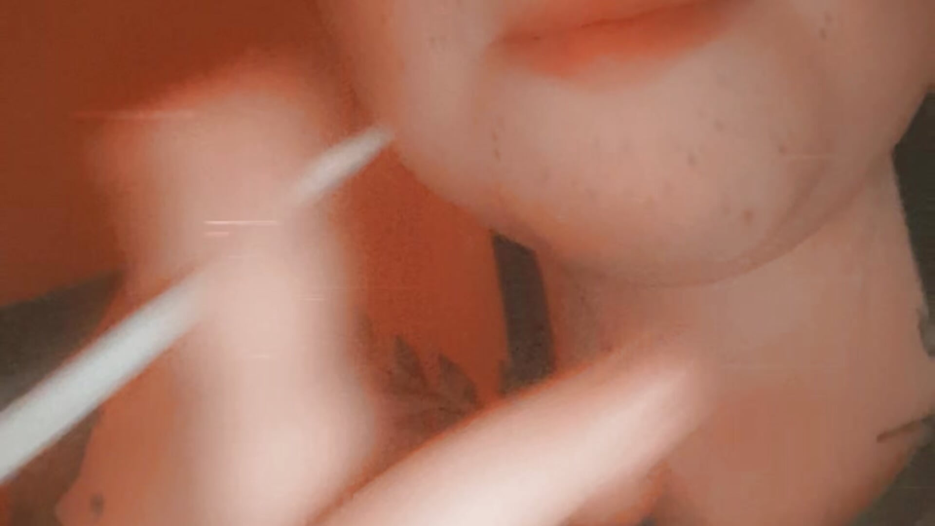 Smoking allowed - відео від вебкаммоделі BBWBlossom_