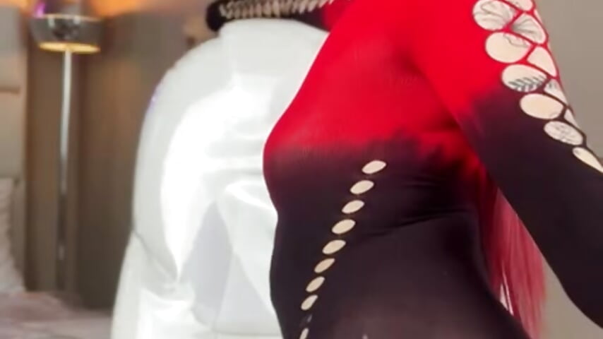 Me🍒 – video od webkamerové modelky MartinaGrace