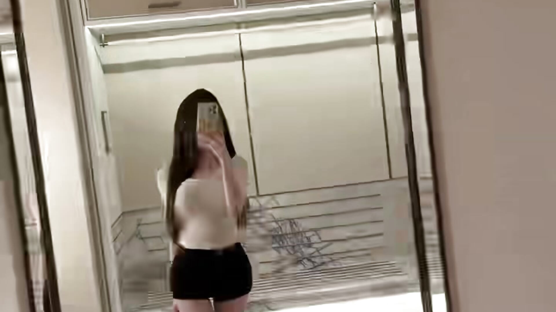 雨不会一直下    但头会 - YERR0主播的视频