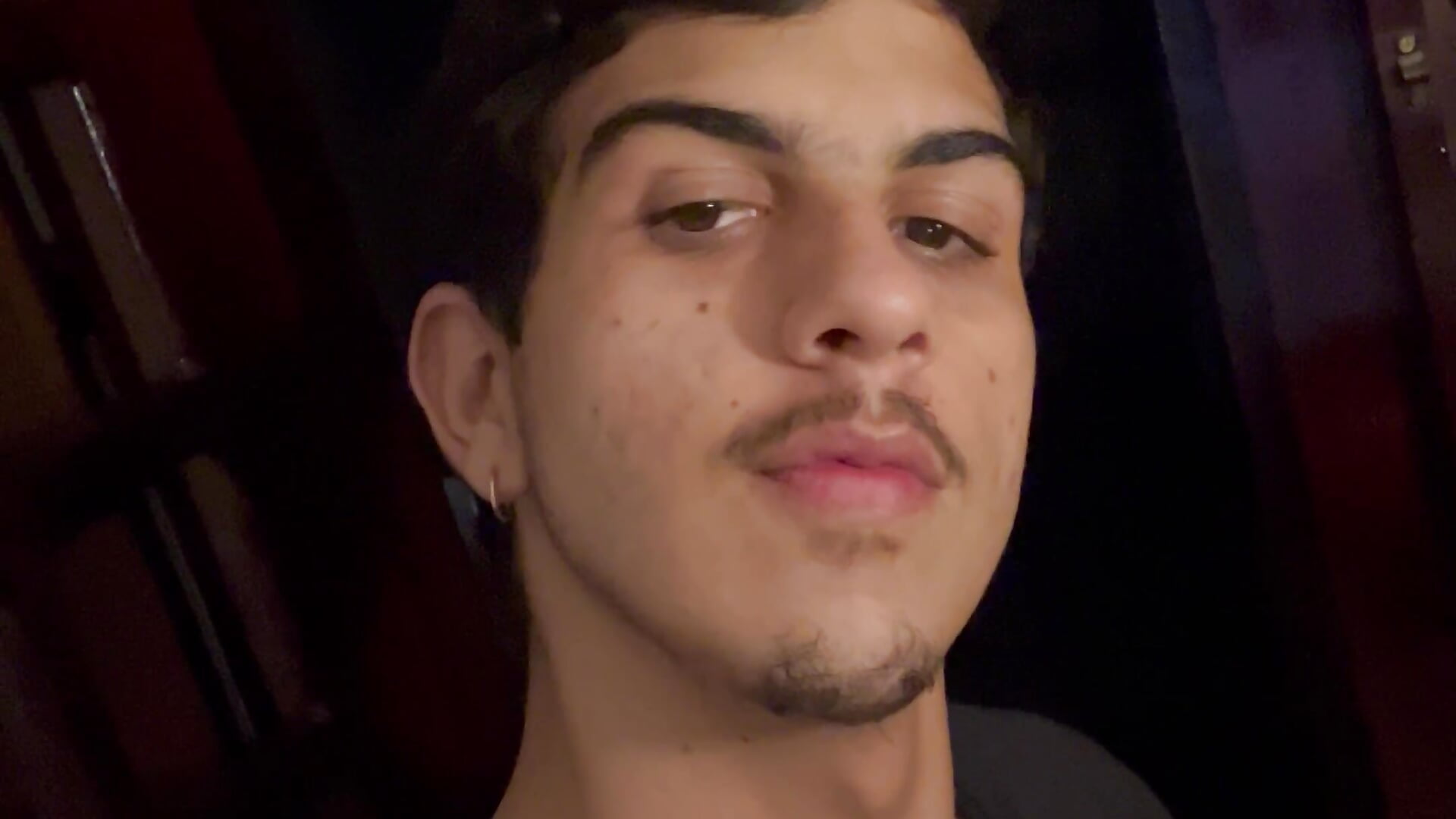 Yurisco kamerás modell  2569. kiemelt videója