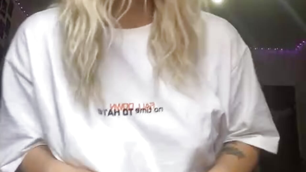 Dancing - video by x_Ulya1cutex cam model