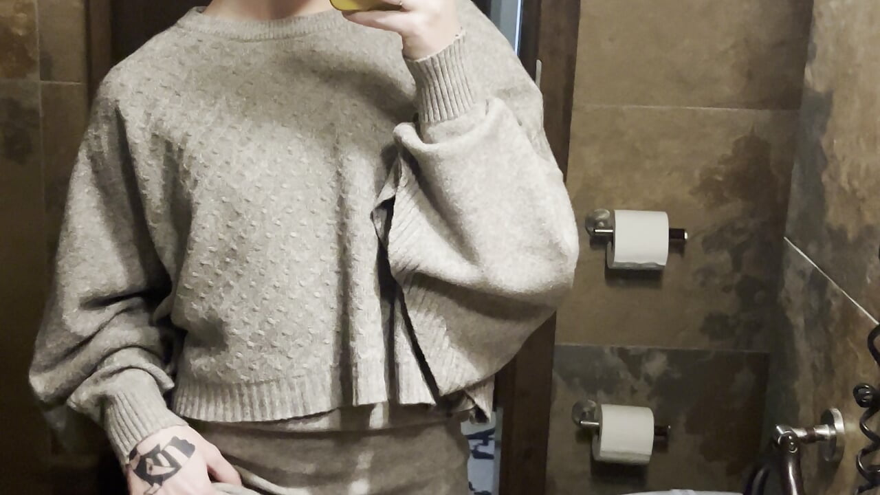 profile-intro-video-1770714526 - video by alwayshornyvivi cam model