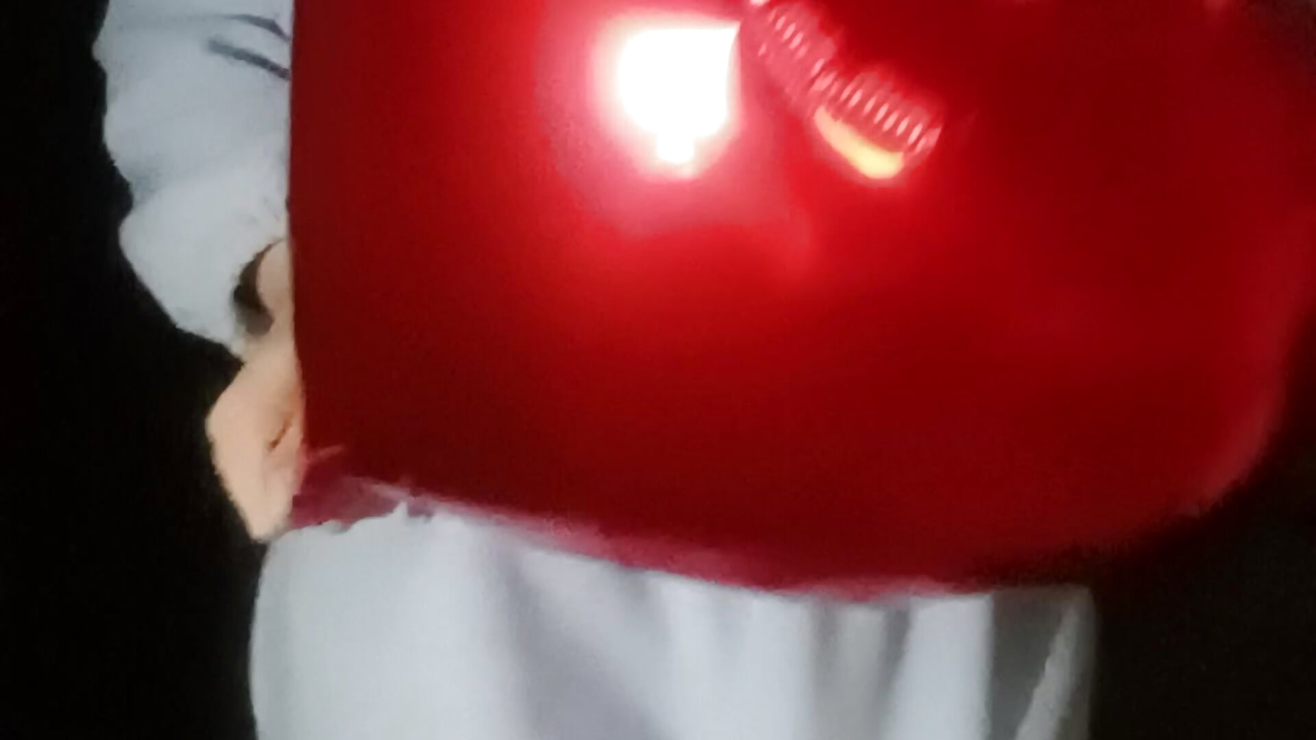 1000131315 - video di HornyCumBitch modella di cam