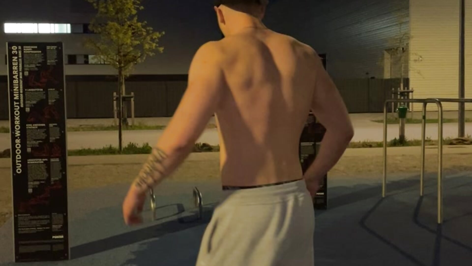 1165063C-34F8-46E9-82F5-382670B72428 - Video von yourboydze Cam-Model