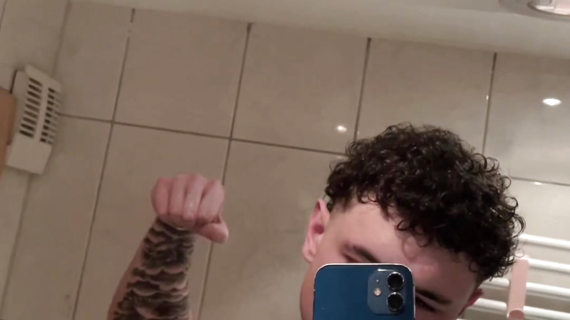 my old hair - Channingboy 캠 모델의 동영상