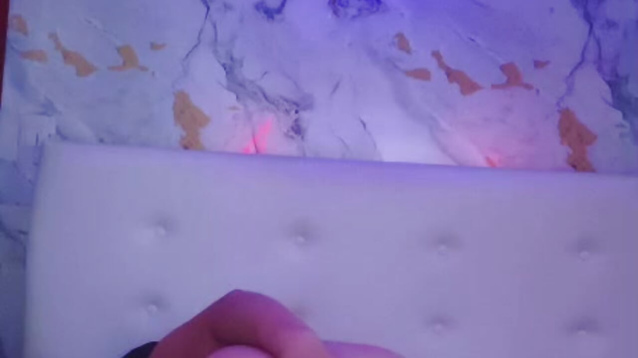 Domi Time… Don’t Miss This 😏🔥 - video av Nicolelewllss cam-modell