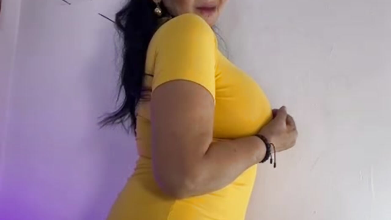 Mommy has a surprise😳 - Cloee-rabbyt1主播的视频