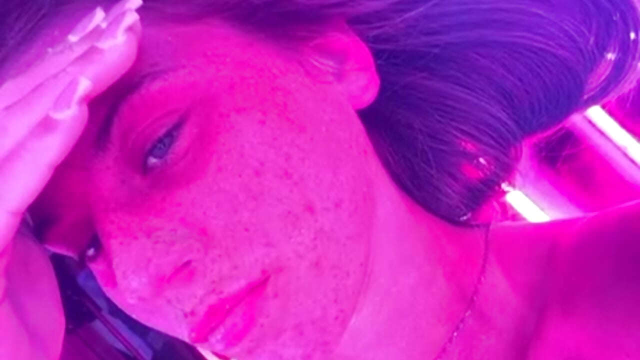 :))) – видео вебкам-модели Jadejxox