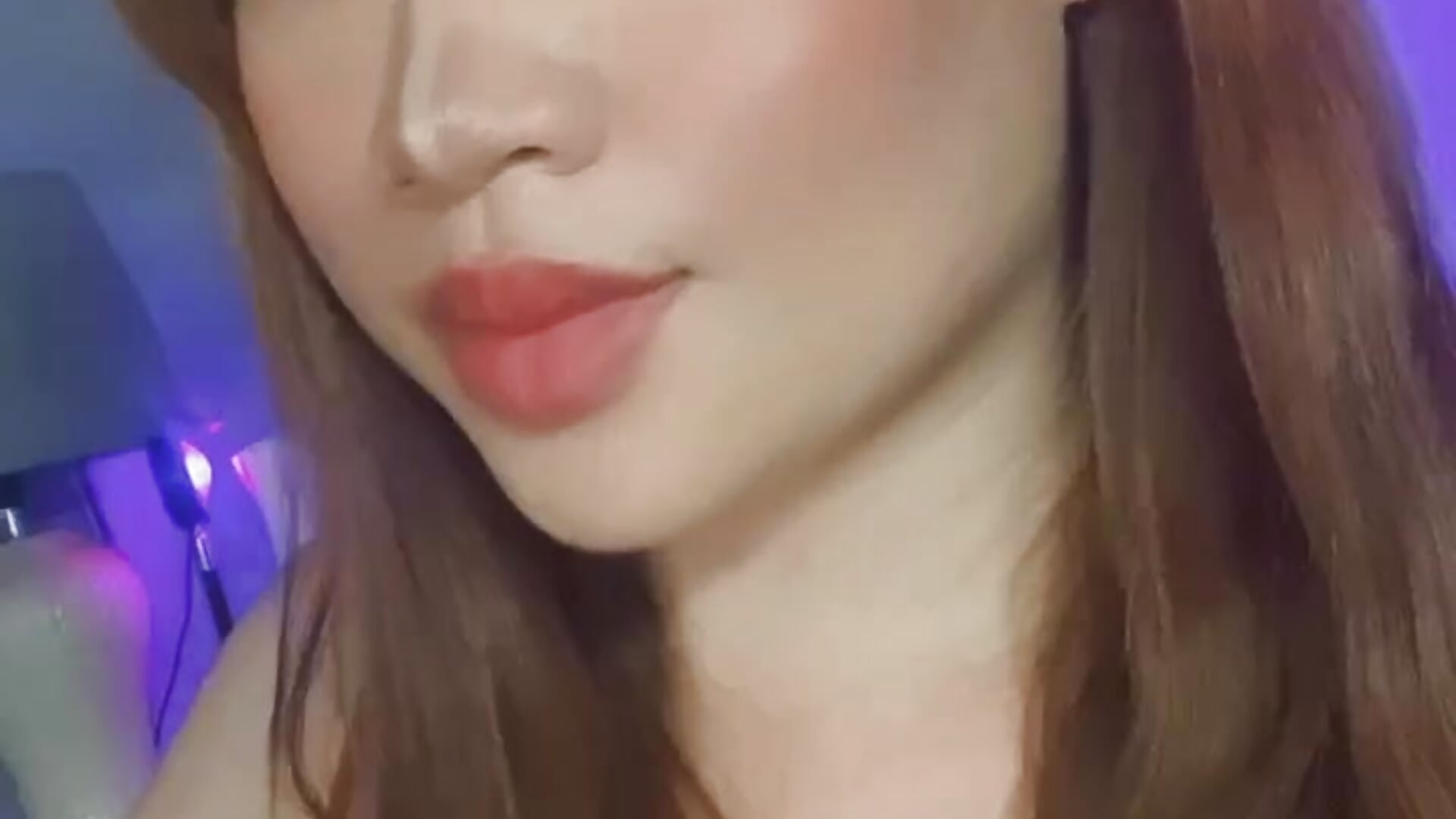 trim,33BB38AD-FD16-47BB-93B4-382A2BA01C0A - video by WhiskeyLove cam model